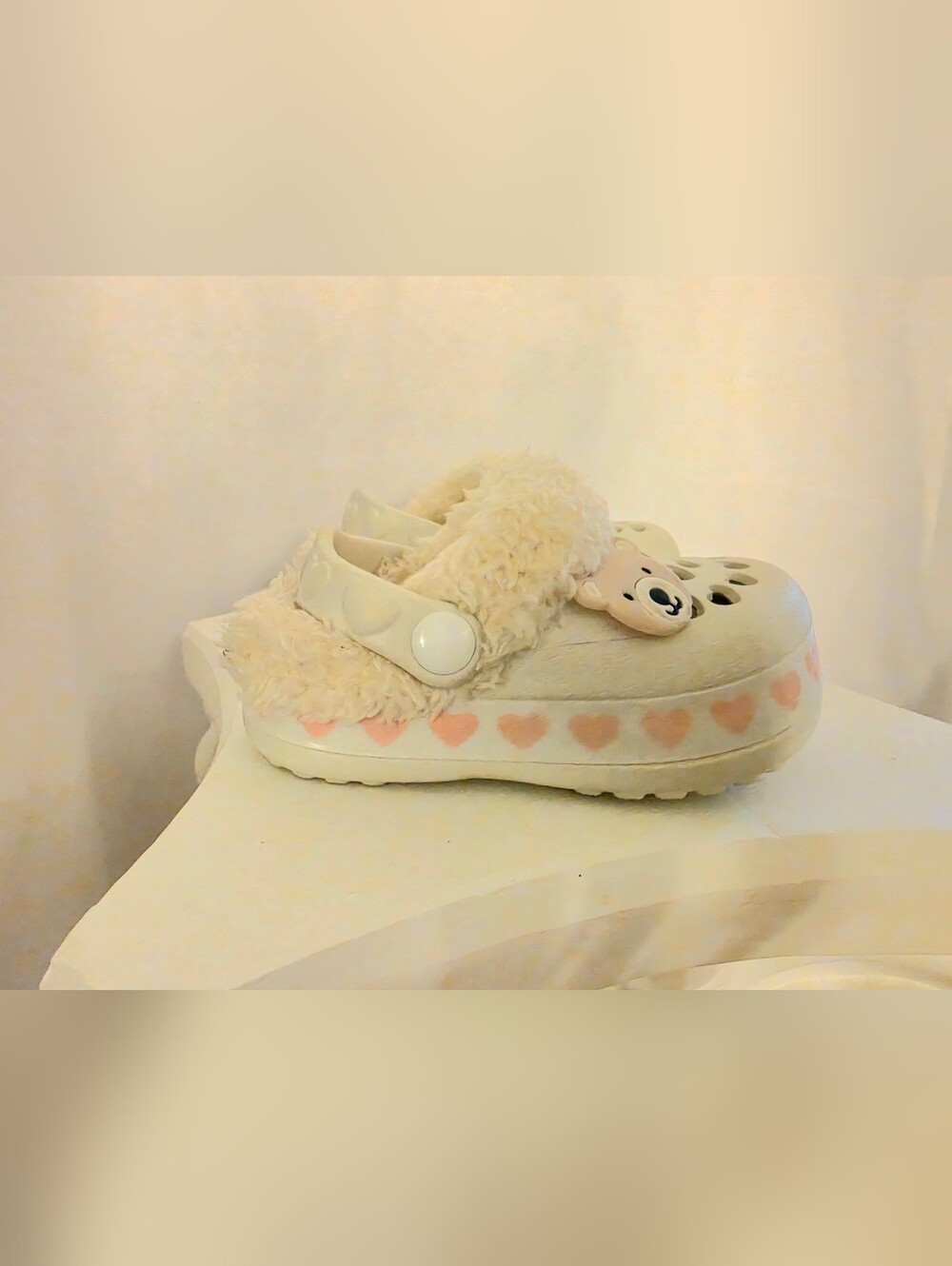 Next Kids Neutral Bear Faux Fur Lined Clog Slippers Beige Warm Cozy Size 4